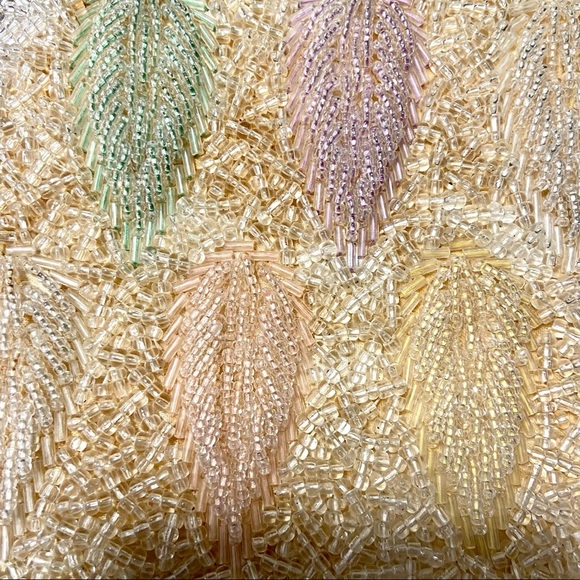 Vintage Beaded Handbag Collectible Satin Fabric Iridescent beading Gold kisslock - Picture 11 of 11